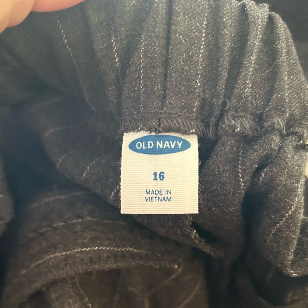Old Navy Dress Pants - Picture 3 of 7